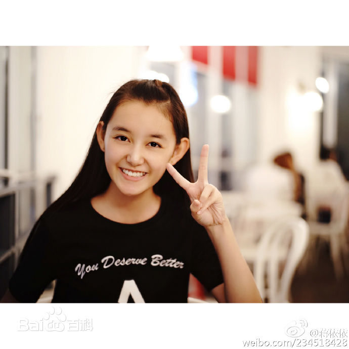 蒋依依(Olivia)生活素颜照相册