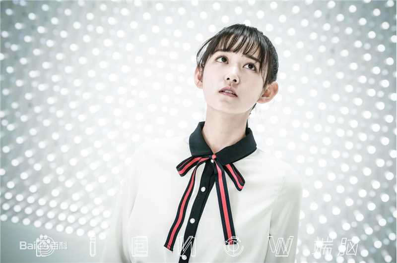 最新蒋依依(Olivia)在《端脑》相册中的壁纸