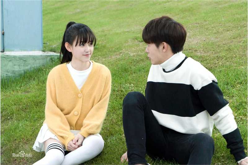 最新蒋依依(Olivia)在《端脑》相册中的壁纸