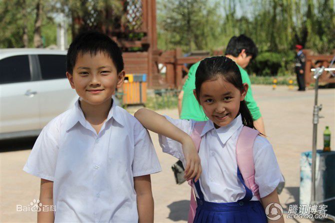 蒋依依(Olivia)拍摄MV花絮图性感图片图集