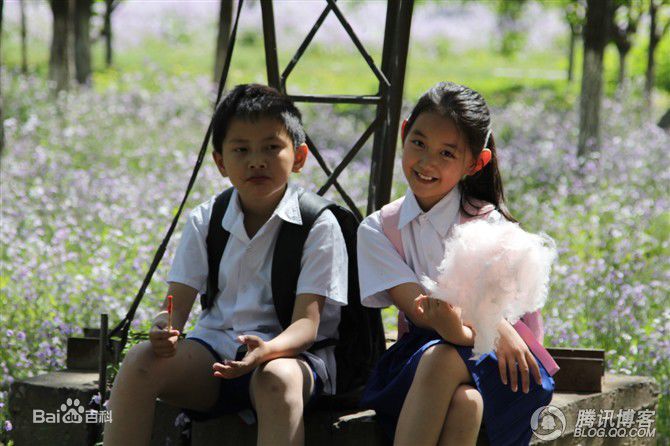 蒋依依(Olivia)拍摄MV花絮图性感图片图集