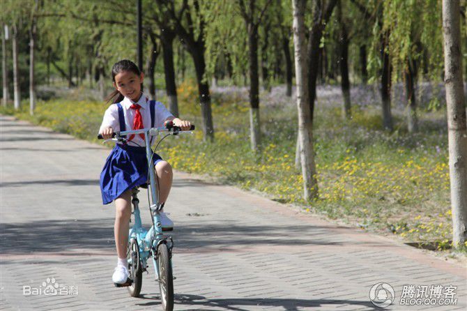 蒋依依(Olivia)拍摄MV花絮图性感图片图集