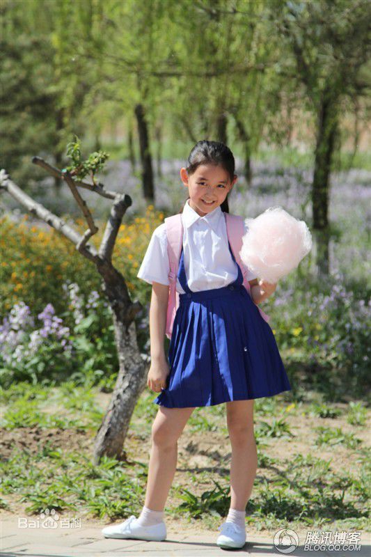 蒋依依(Olivia)拍摄MV花絮图性感图片图集