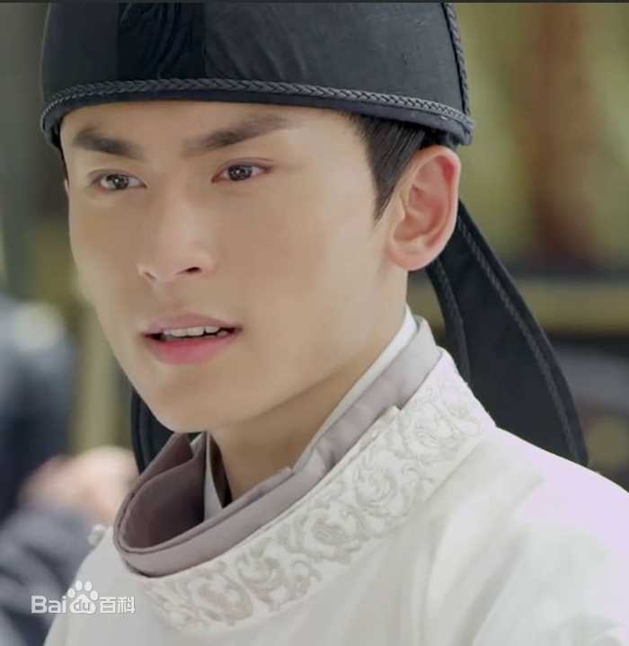 最全张哲瀚在《美人制造》裴云天中的壁纸