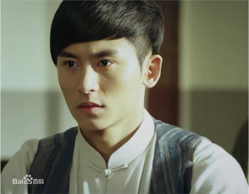 精选张哲瀚在《解密》韩冰中的图册