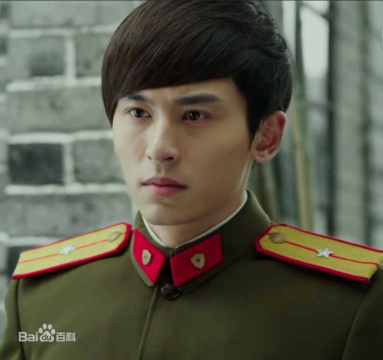 精选张哲瀚在《解密》韩冰中的图册