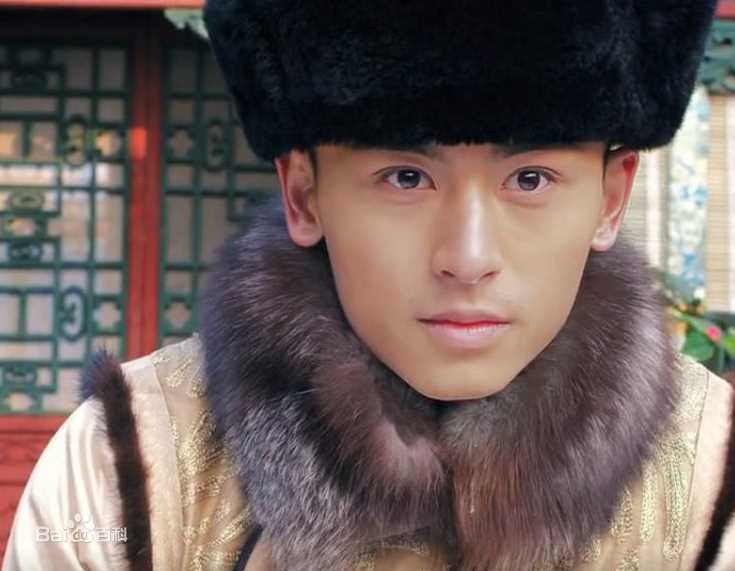 高清张哲瀚在《我为宫狂》九阿哥中的图集