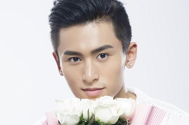 高清张哲瀚图片