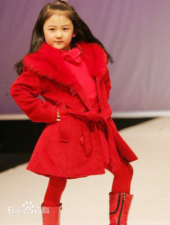 陆子艺(IVY、Lu)T台照片壁纸壁纸