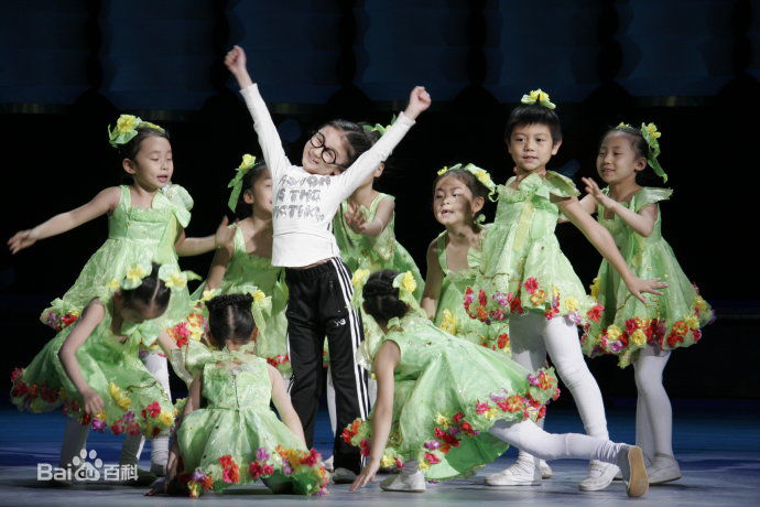 陆子艺(IVY、Lu)活动照片性感图片图集