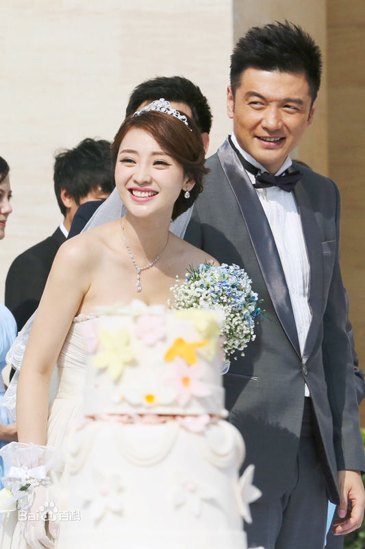 最优质王策在《咱们结婚吧》中的相册