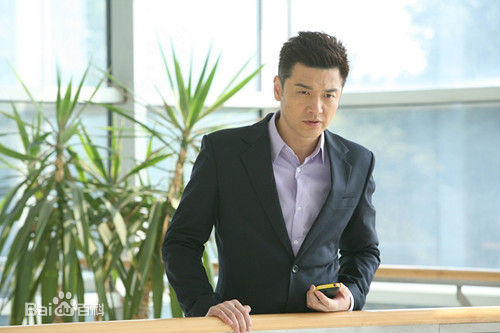 高清王策在《而立之年》中的图集