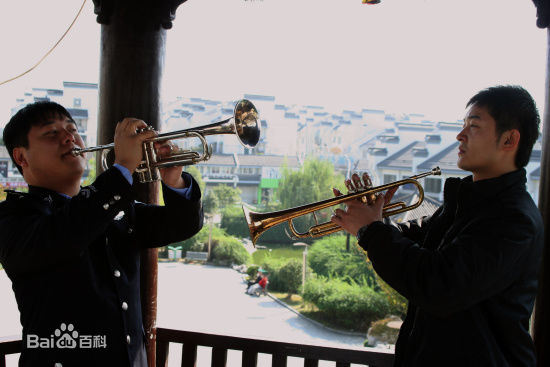 墨阳警察进行曲精选剧照