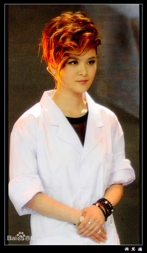 陈思斯思斯最近照片壁纸壁纸