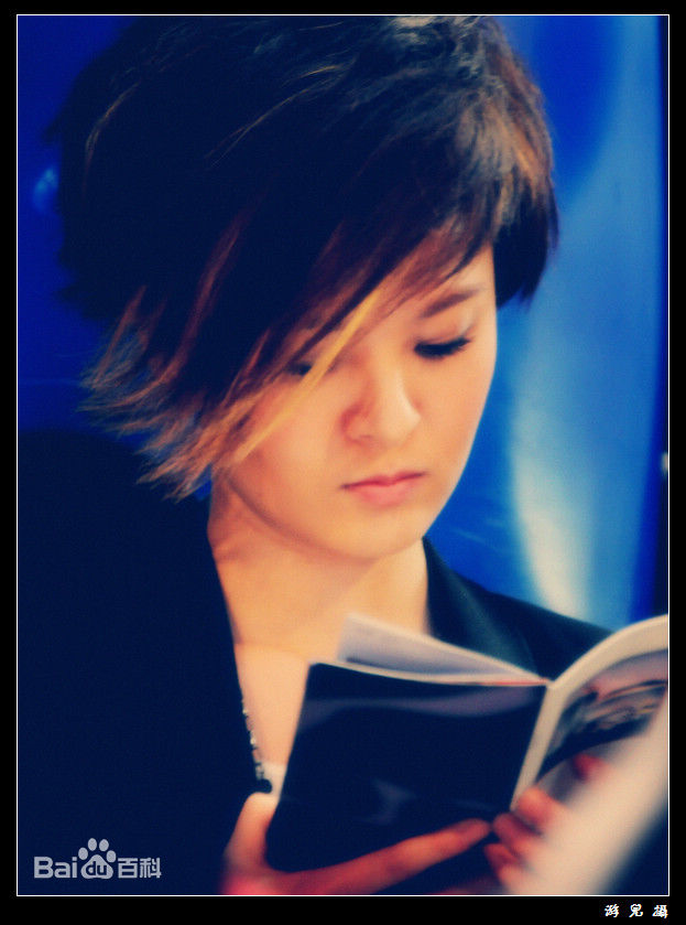 陈思斯思斯最近照片壁纸壁纸