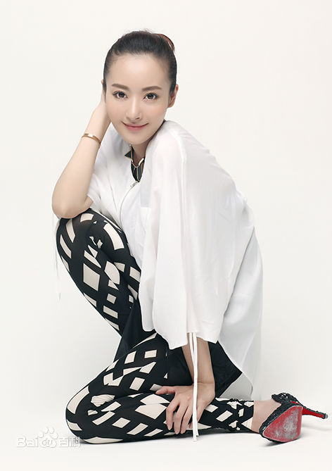 朱虹内景图性感图片图集