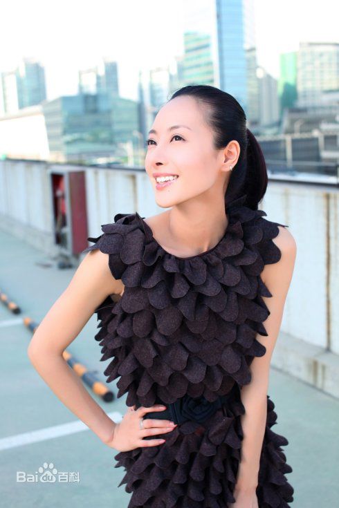 朱虹生活照前后照片