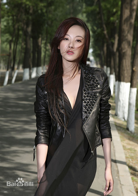 朱虹外景图生活照相册