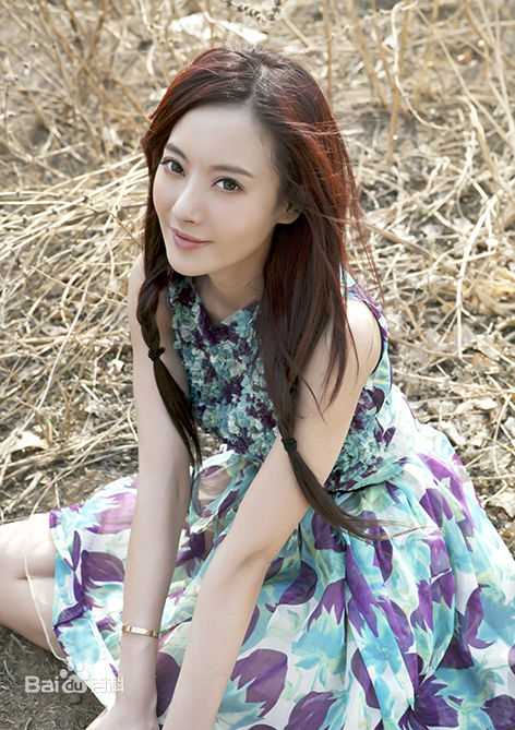 朱虹外景图生活照相册