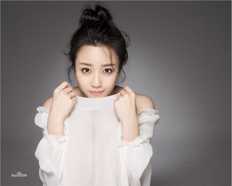 雷天个人照片壁纸壁纸