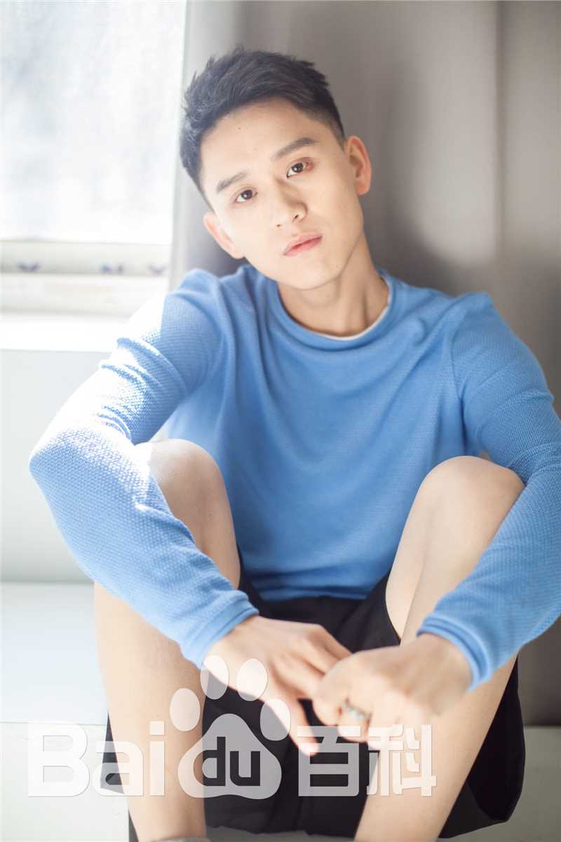 高清张博之图片