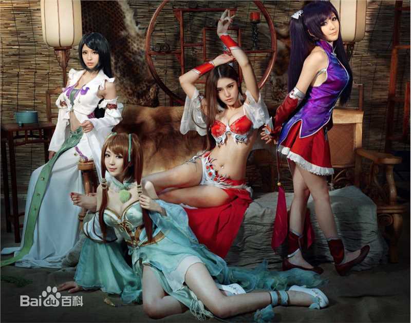 于芷晴(MINI)斗破苍穹饰演美杜莎前后照片