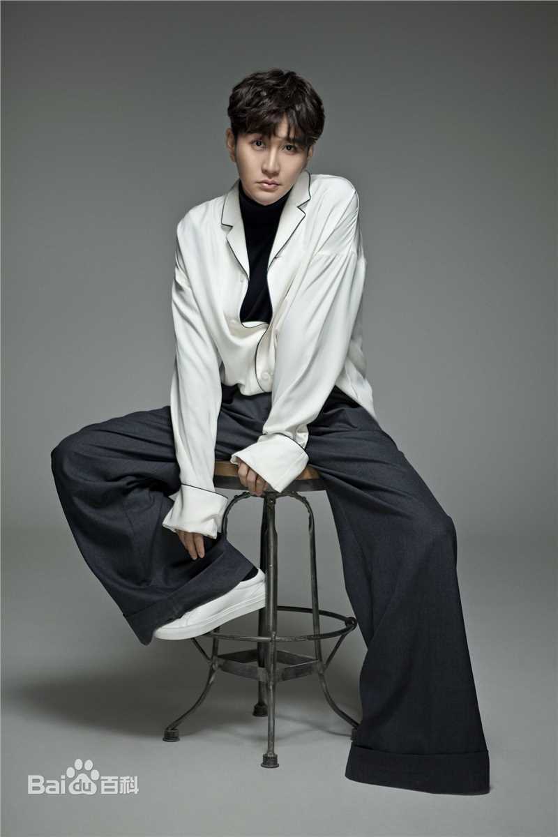 蔡俊涛精选“花美男”图册