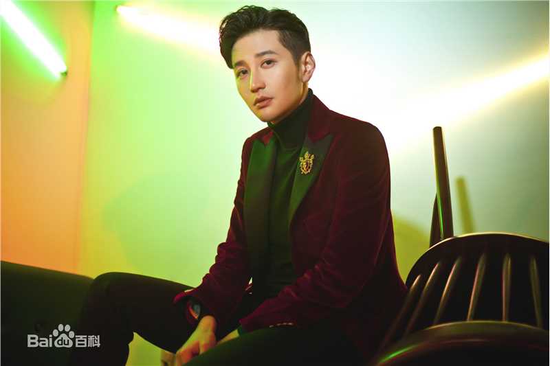 蔡俊涛最优质正装相册