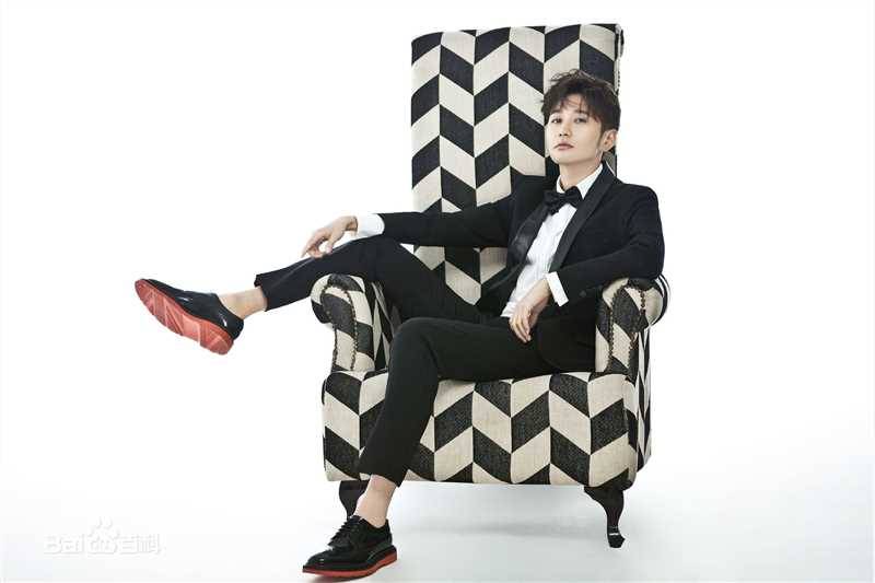 蔡俊涛最优质正装相册