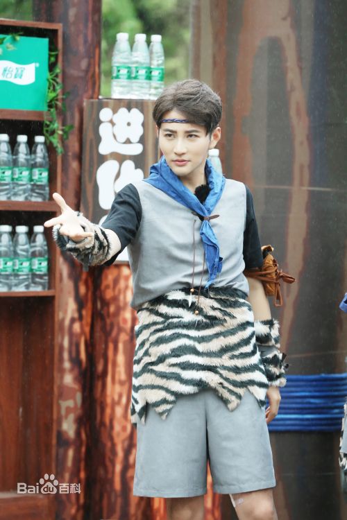 高清蔡俊涛在《了不起的兽人族》中的图集