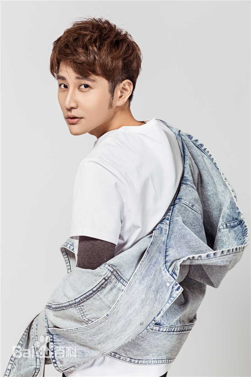 蔡俊涛公益街拍素颜照相册