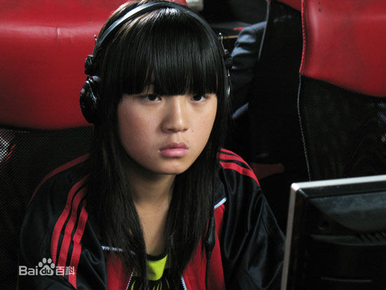 张明婕见到明星很开心壁纸壁纸