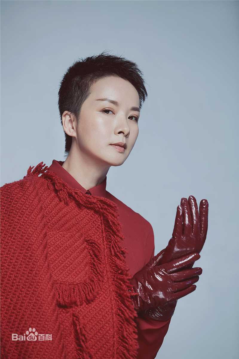 谢兰艺术照性感图片图集