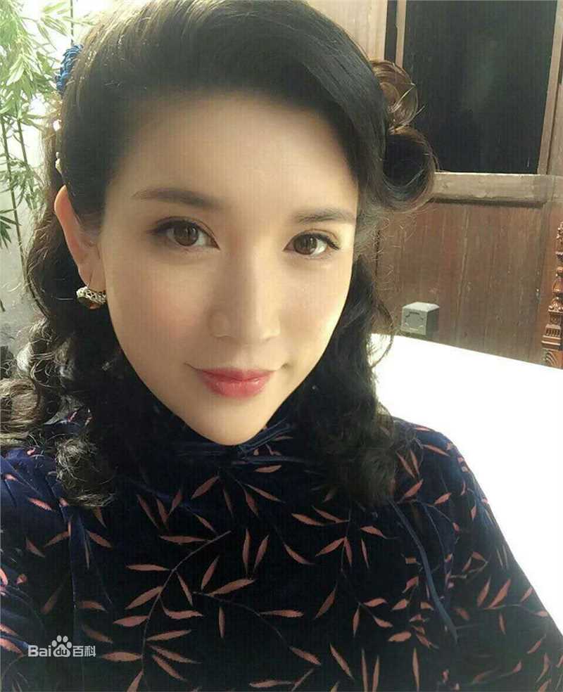 商忆莎生活照生活照