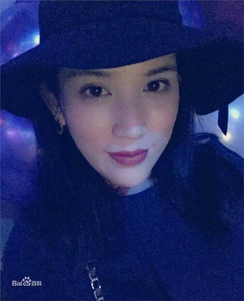 商忆莎生活照生活照