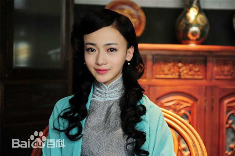 高清吴谨言在《烽火佳人》中的图集