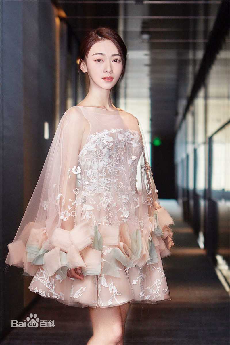 吴谨言上海电影节图片图册