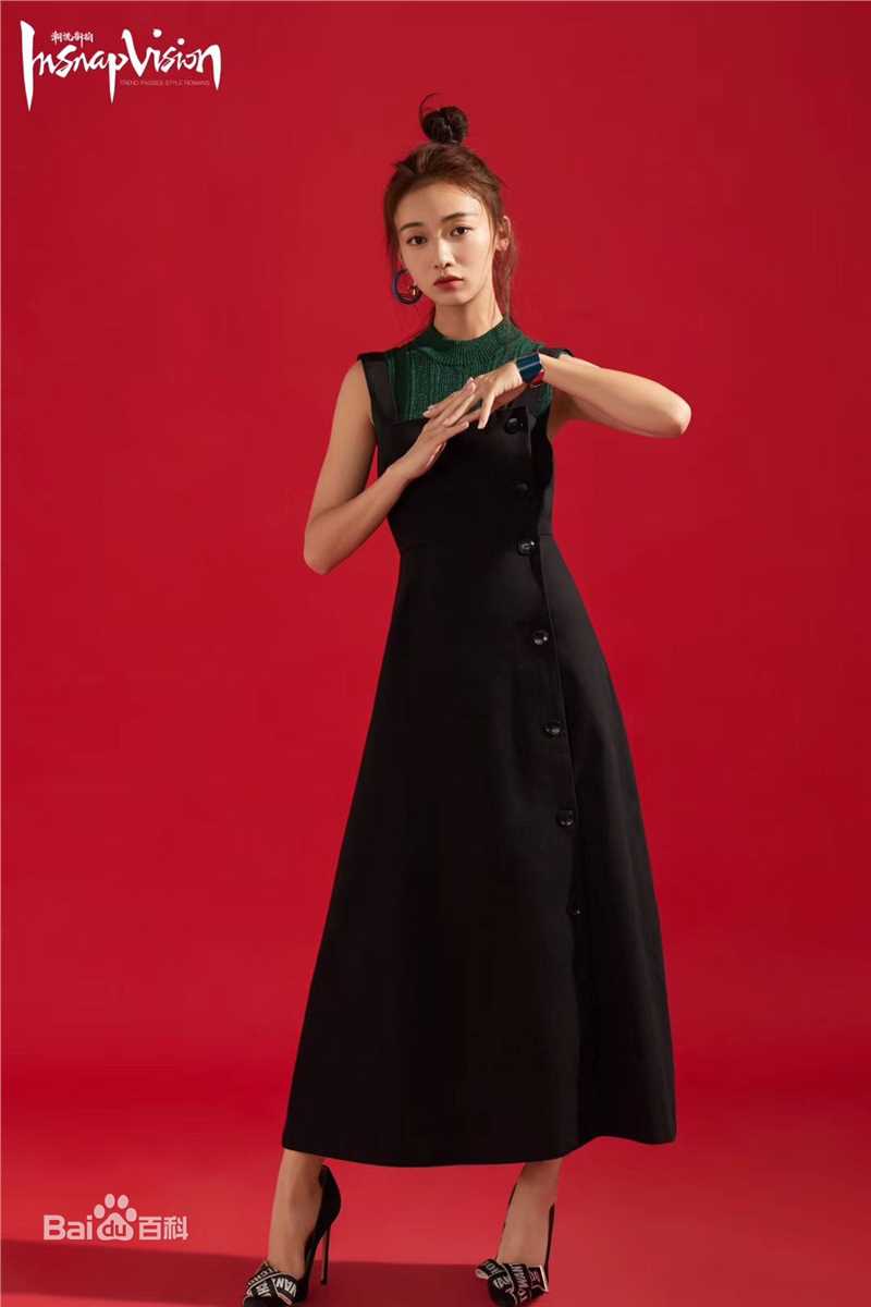 吴谨言IN SNAP VISION潮流街拍壁纸壁纸