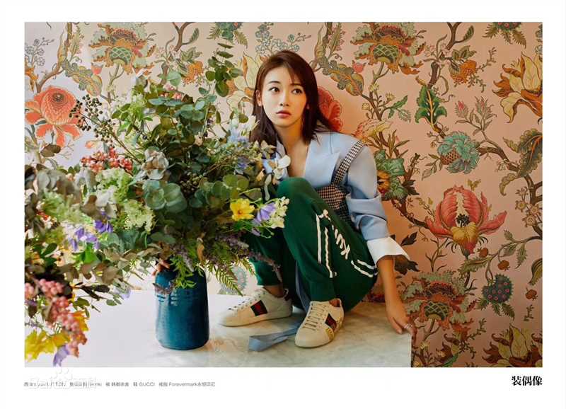 最优质吴谨言在《装偶像》中的相册