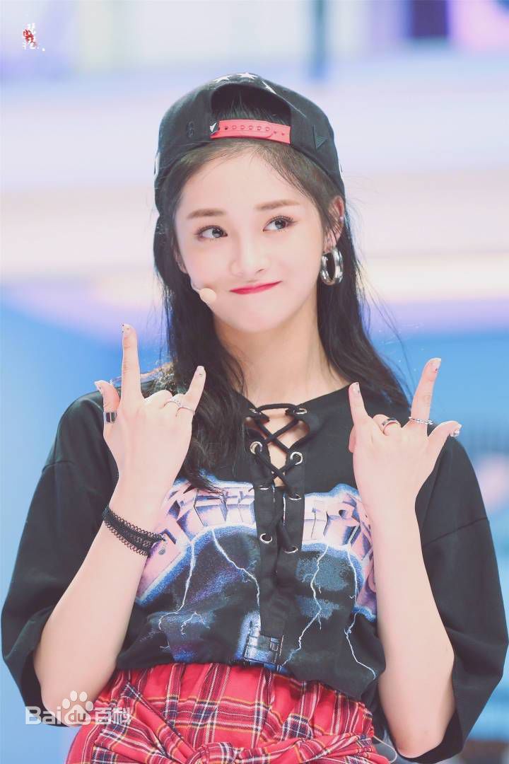 周洁琼(Pinky、Kyulkyung、)疯狂衣橱素颜照相册