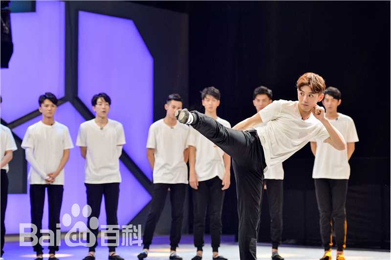 最全蓝博在《超次元偶像》中的壁纸