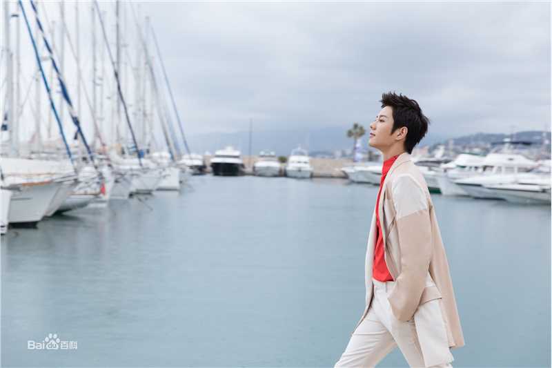 蓝博戛纳街拍素颜照相册