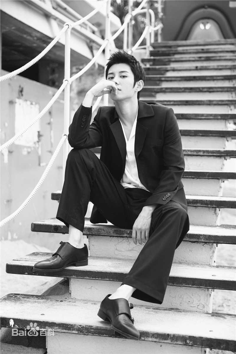 蓝博戛纳街拍素颜照相册