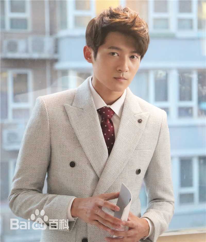 佟梦实(Thomas)《别那么骄傲》剧照