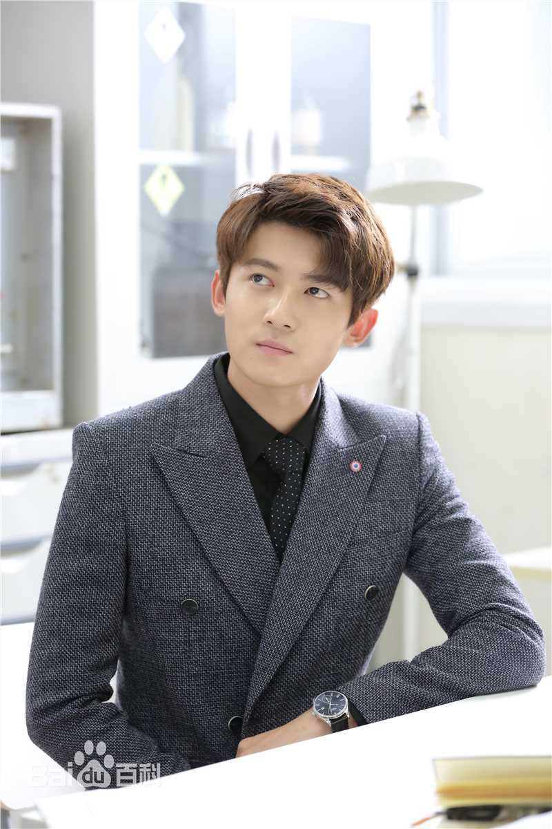 佟梦实(Thomas)《别那么骄傲》剧照