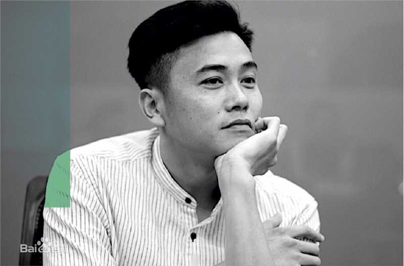 最新吴建新性感图片