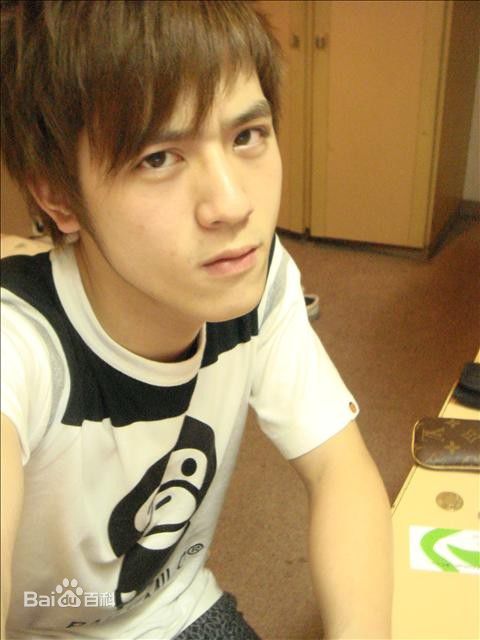 最新吴思贤(WU SI XIAN)壁纸