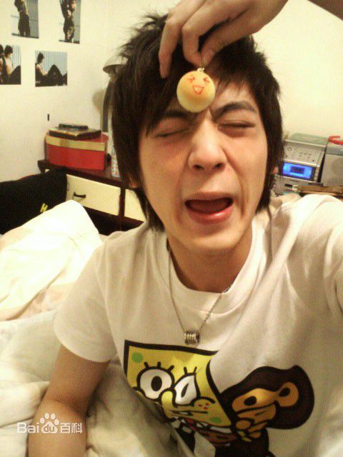 吴思贤(WU SI XIAN)生活照素颜照相册