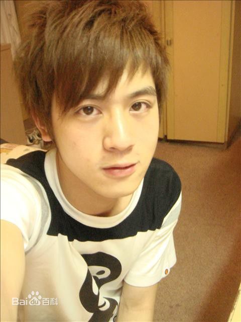 吴思贤(WU SI XIAN)生活照素颜照相册