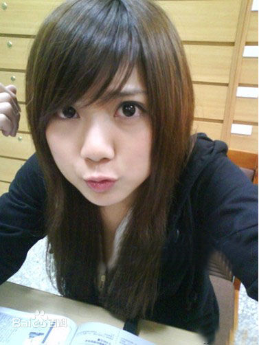 蔡黄汝(Mini)生活中的图册